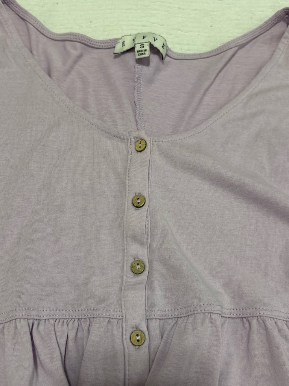 HYFVE Lavender Ruffle Button-Front Crop Top - Picture 3 of 3